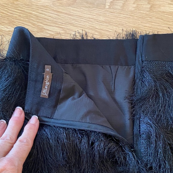 J McLaughlin Womens Black Layered Fringe Skirt.in a Chevron Pattern / Waist 28 - Picture 13 of 13